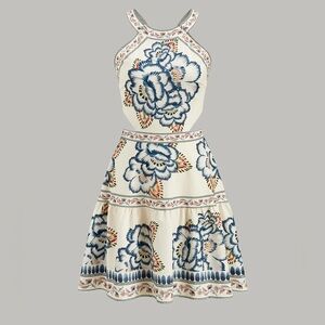 Commense NWT Floral backless dress small but fits up to a M